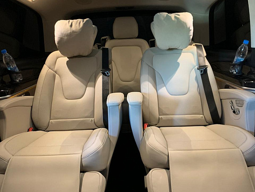 MERCEDES BENZ 4W V 250D 2018 AT