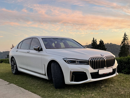 BMW M760 LI X DRIVE 6.0 2019 AT