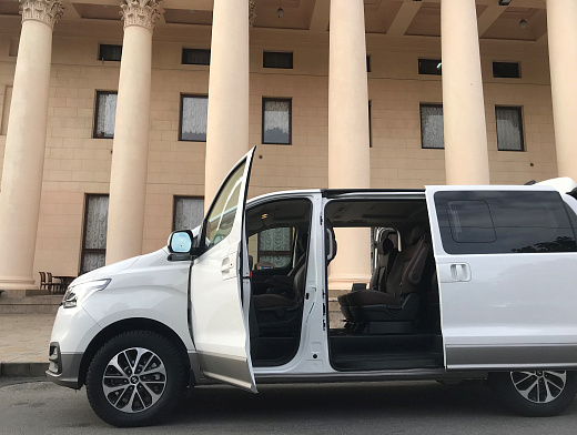 HYUNDAI GRAND STAREX 2,0 2018 AT